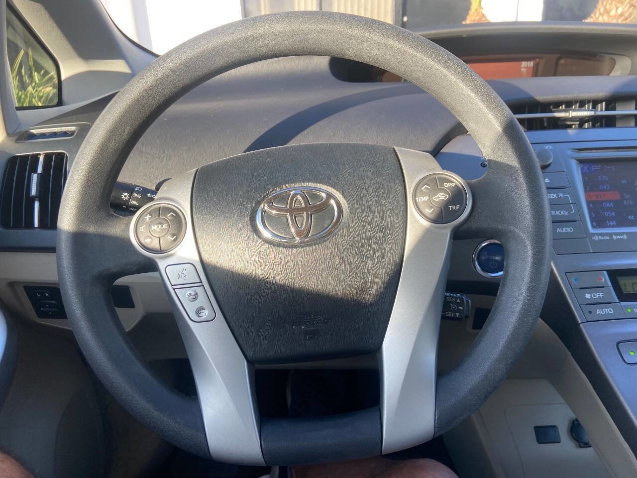 Used 2014 Toyota Prius Three image 11