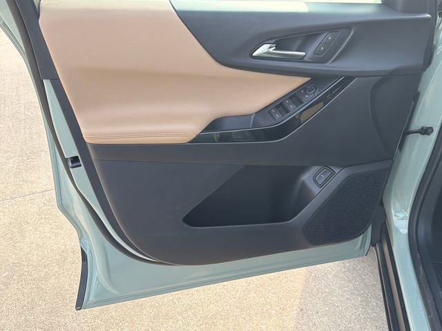 Used 2026 Chevrolet Equinox ACTIV image 10