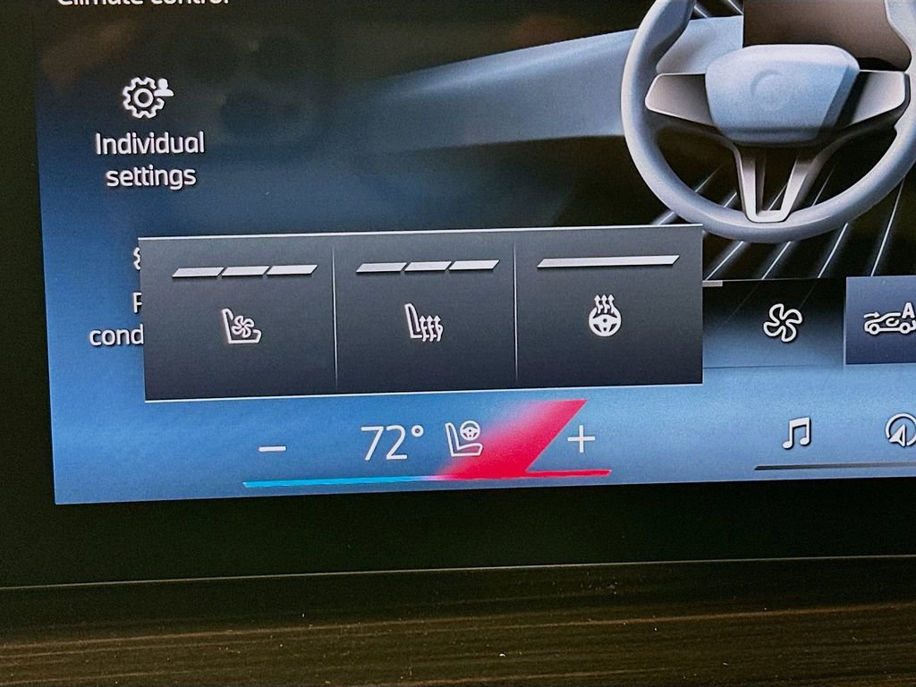 New 2026 BMW X5 xDrive40i w/ M Sport Package image 27