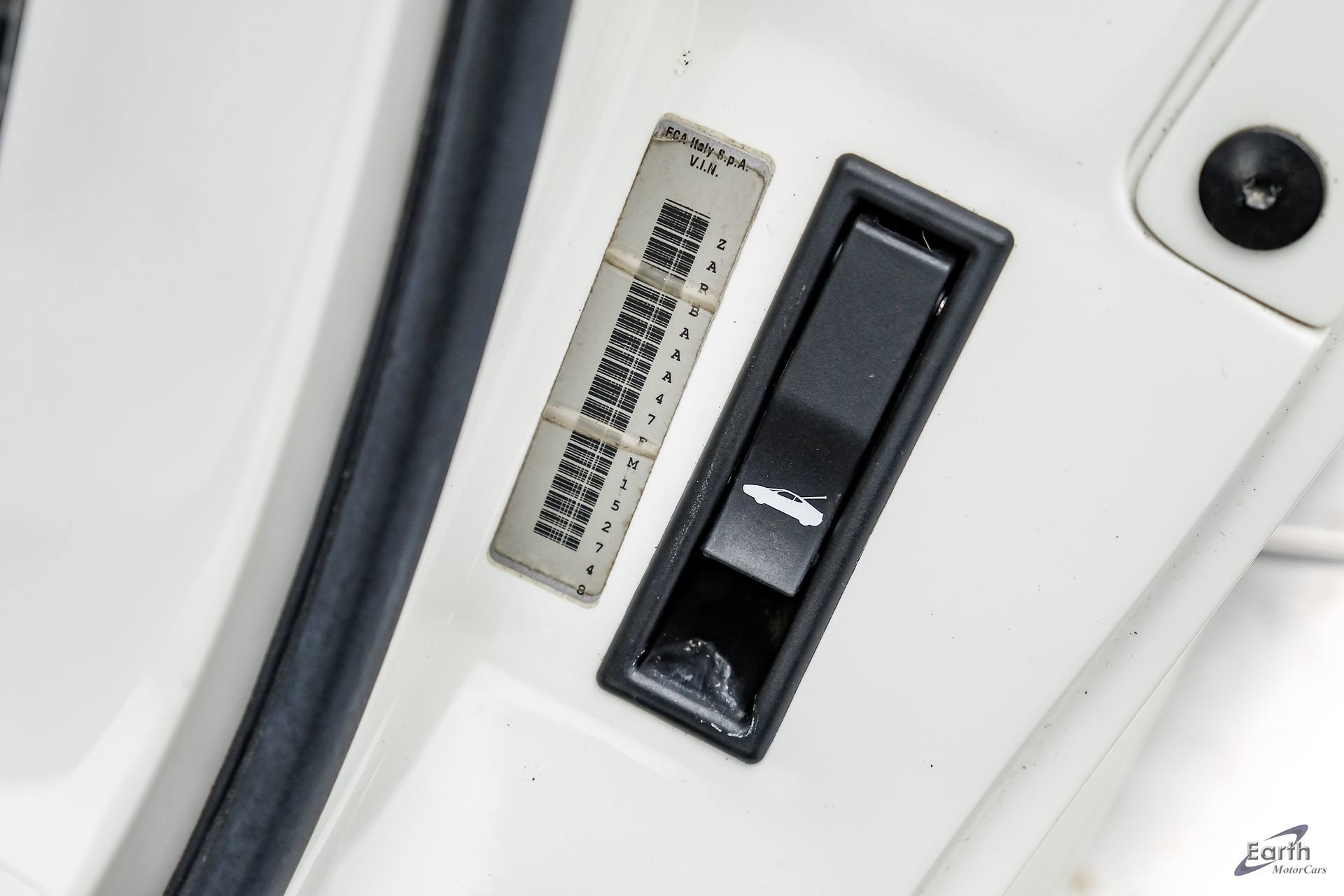 Used 2015 Alfa Romeo 4C Coupe w/ Leather Interior Group image 85