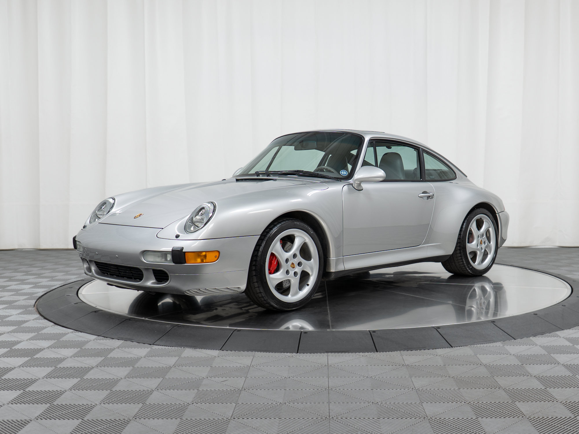 Used 1997 Porsche 911 Carrera 4S AWD/4WD image 1