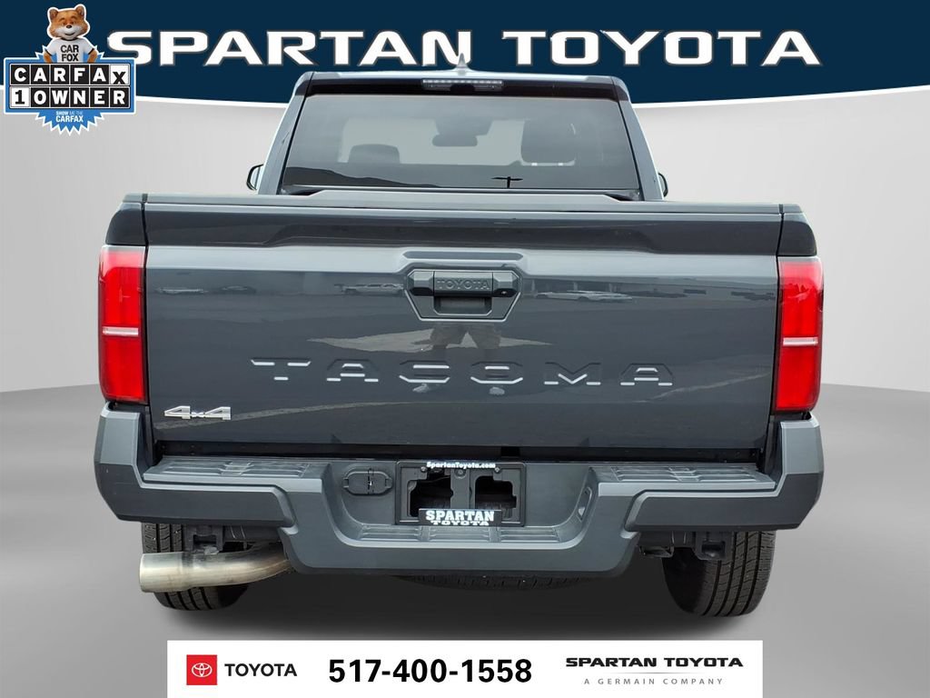 Used 2025 Toyota Tacoma SR AWD/4WD image 8