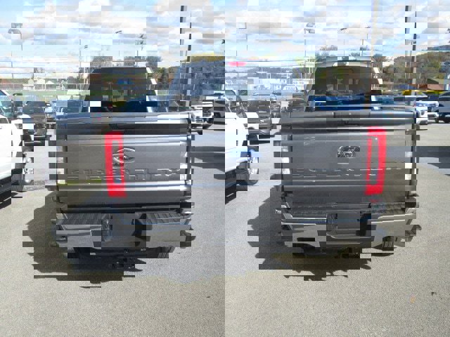 New 2026 Ford F250 4x4 Crew Cab Super Duty image 5