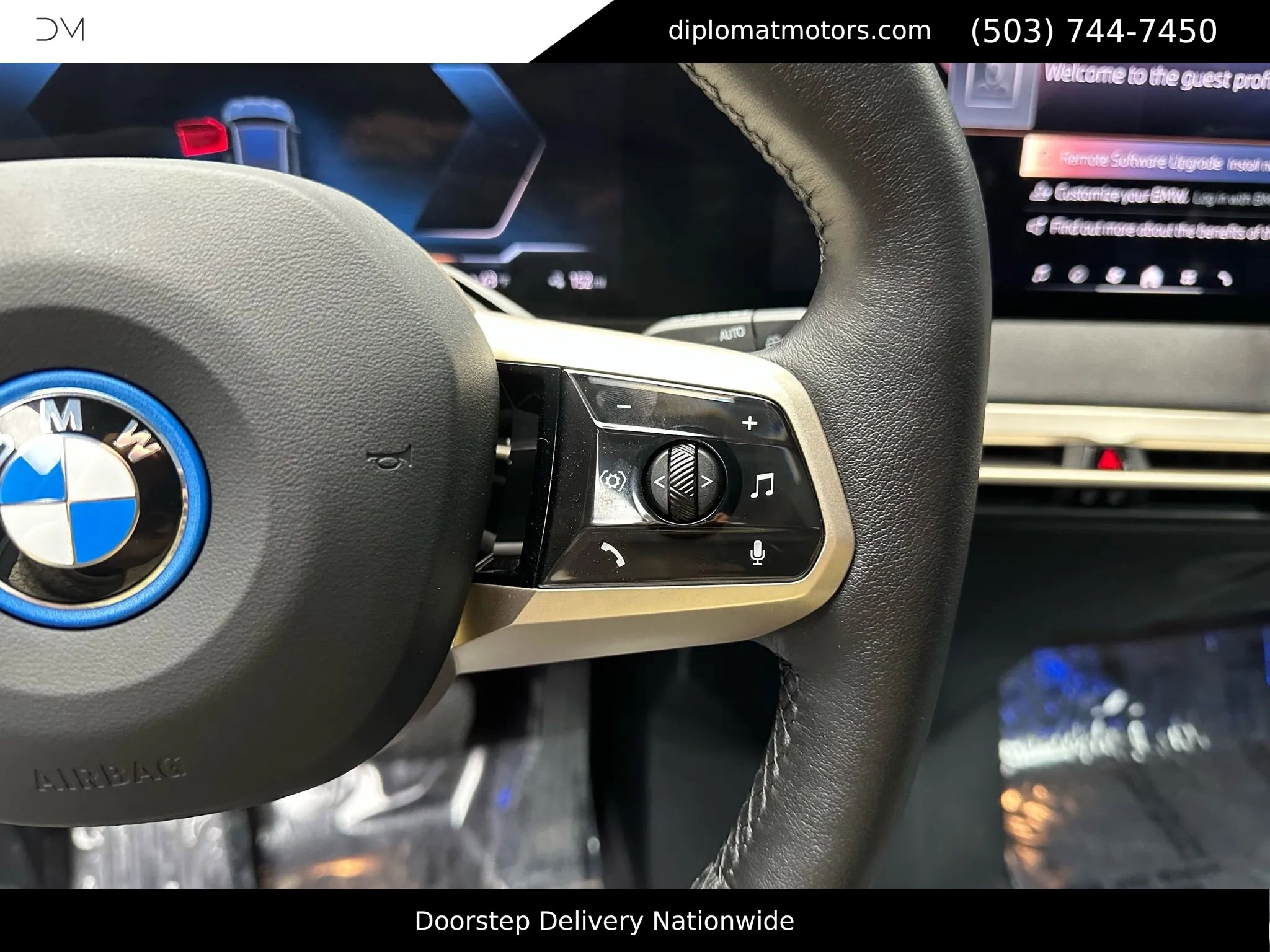 Used 2025 BMW iX xDrive50 w/ Premium Package image 30