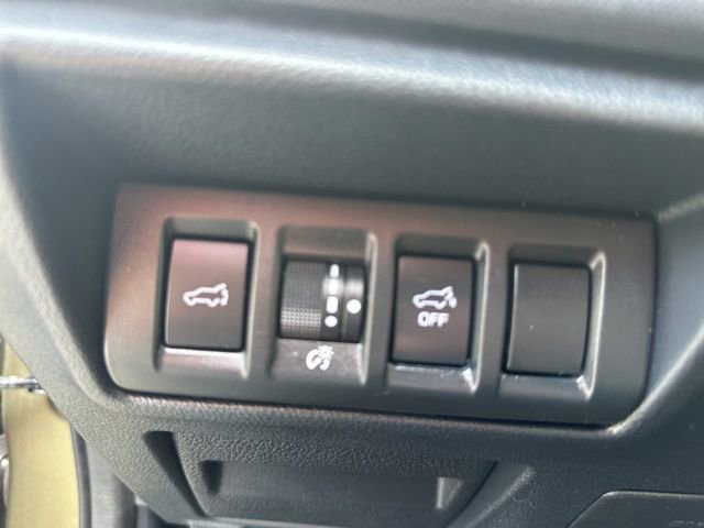Used 2022 Subaru Outback Premium image 23