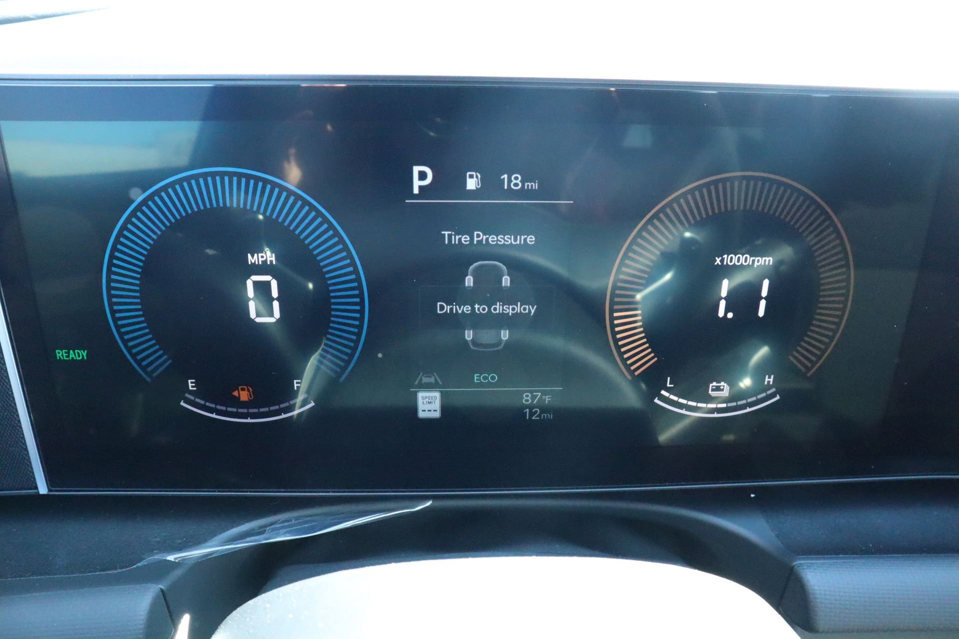 New 2026 Hyundai Tucson SEL image 12