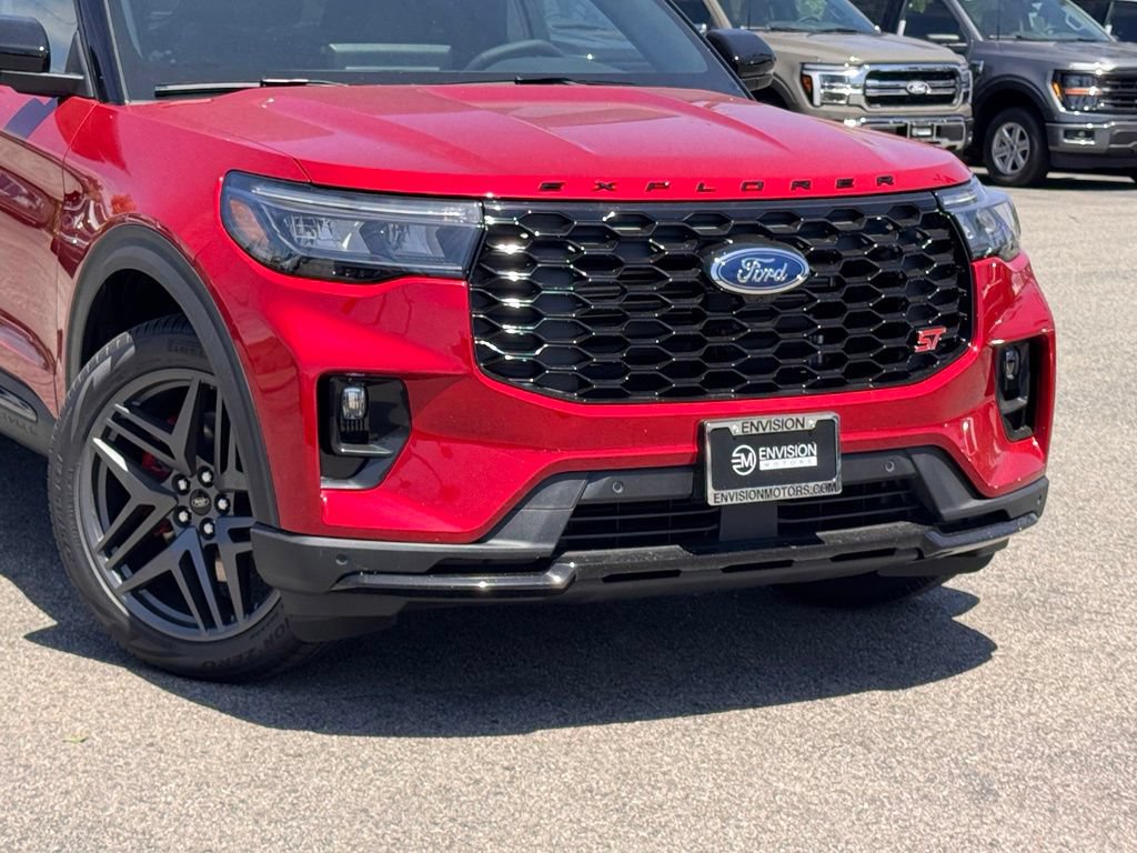 New 2026 Ford Explorer ST w/ Sun And Sound Package AWD/4WD image 3