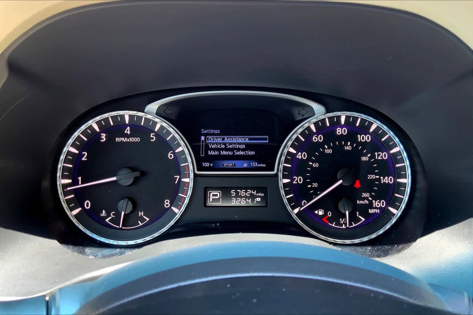 Used 2016 INFINITI QX60 Luxe w/ Deluxe Technology Package AWD/4WD image 26