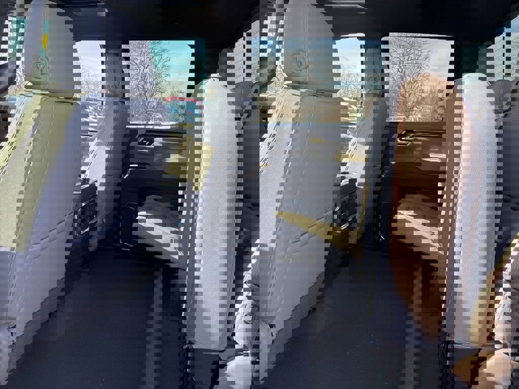 New 2026 Chevrolet Silverado 1500 LTZ w/ LTZ Premium Package image 32