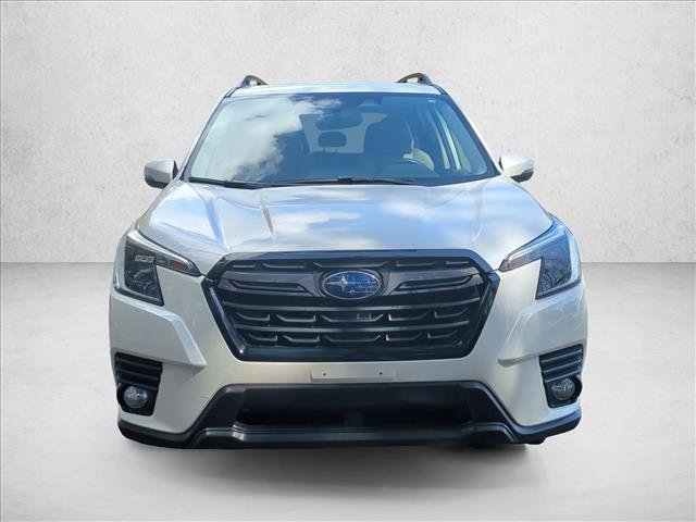 Used 2023 Subaru Forester Limited image 2