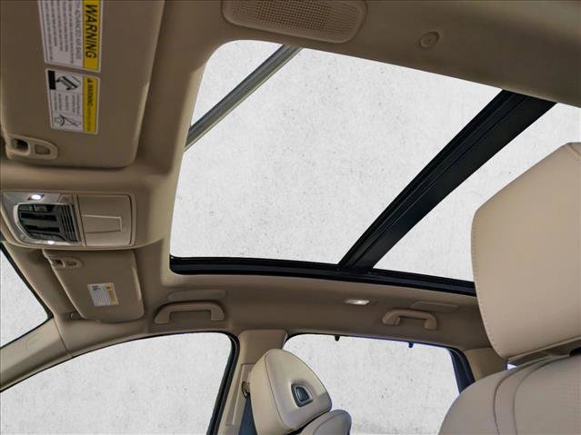 Used 2025 Acura MDX SH-AWD w/ Technology Package image 16