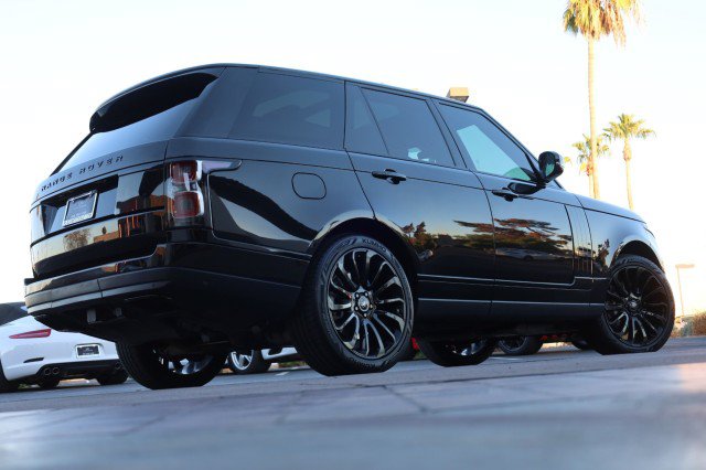 Used 2021 Land Rover Range Rover P525 Westminster Edition AWD/4WD image 18