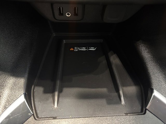 Certified 2023 Chevrolet Traverse LT image 24