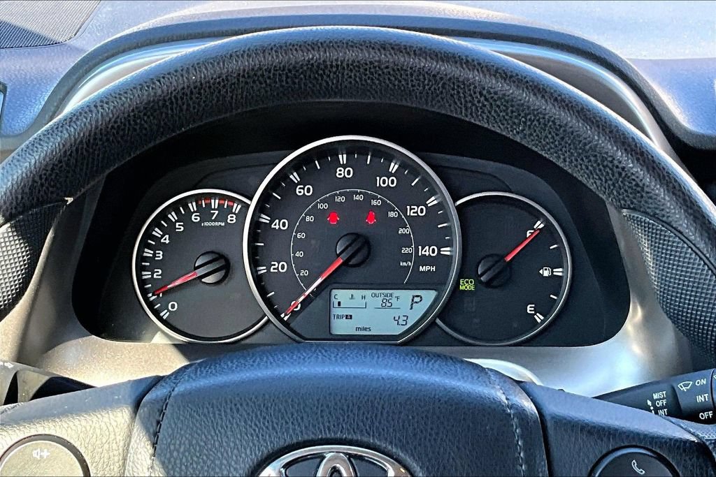 Used 2016 Toyota RAV4 LE FWD image 14