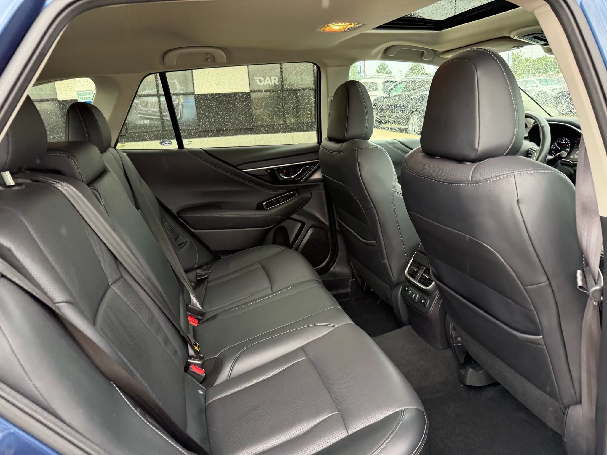 Used 2022 Subaru Outback Limited image 23