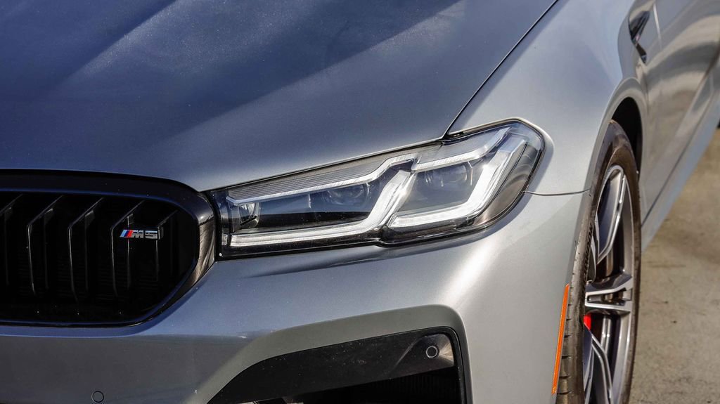 Used 2023 BMW M5 w/ Executive Package AWD/4WD image 5