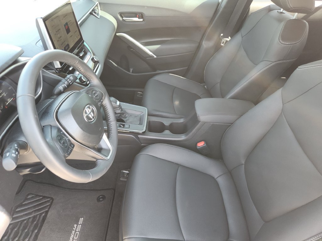 Certified 2026 Toyota Corolla Cross XLE w/ Convenience Package FWD image 16