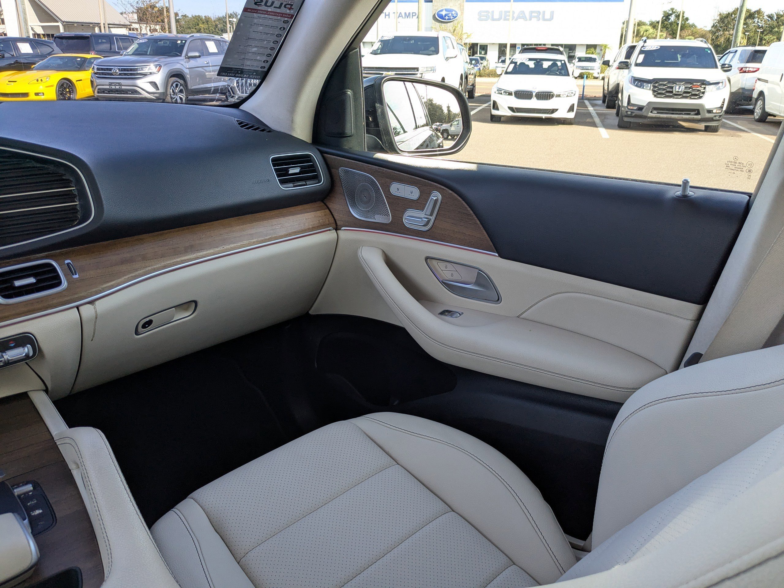 Used 2023 Mercedes-Benz GLE 350 4MATIC image 17