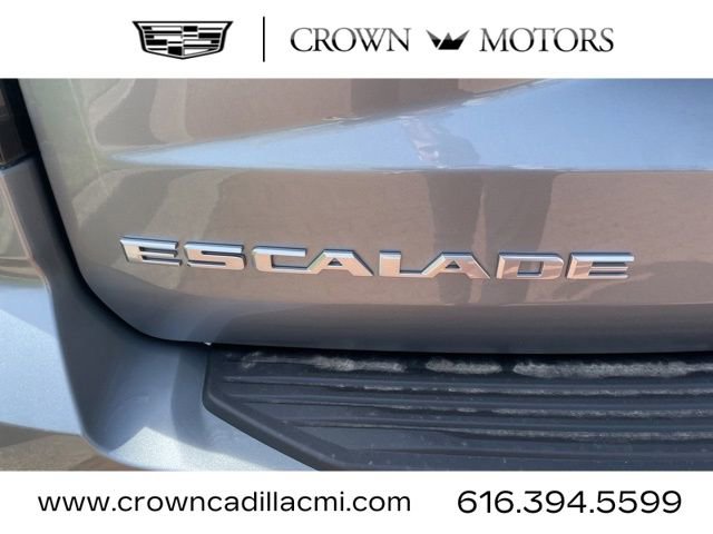 New 2025 Cadillac Escalade Sport Platinum w/ LPO, ONYX Package image 9