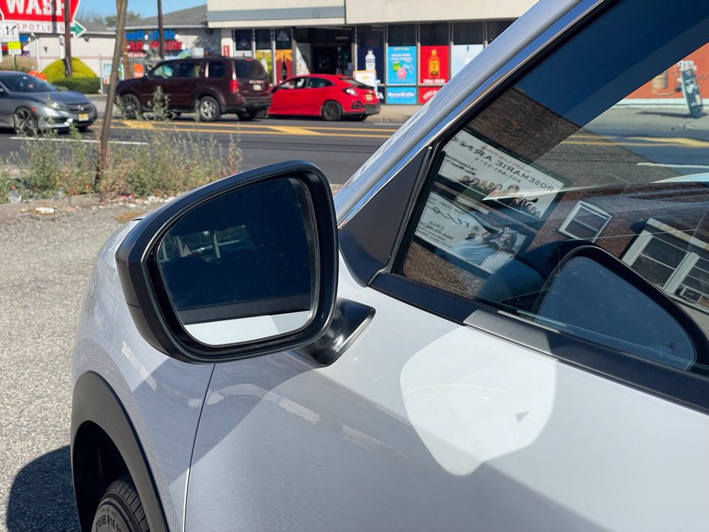 Certified 2025 Nissan Kicks S AWD/4WD image 22