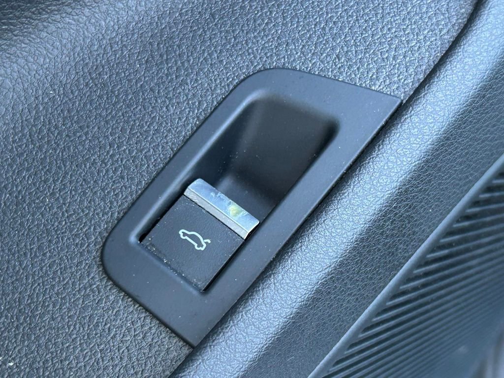 Used 2023 Audi Q7 3.0T Premium Plus w/ Premium Plus Package image 76