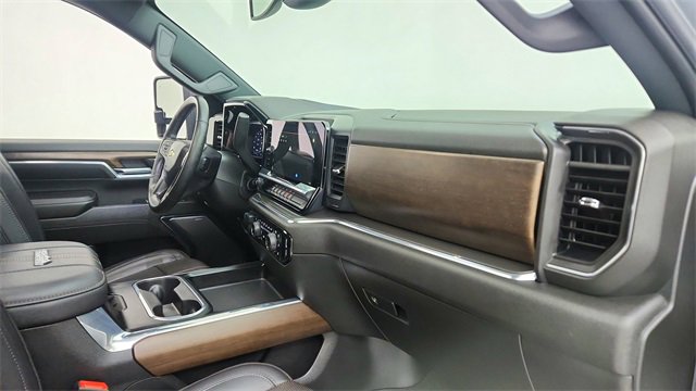 Used 2024 Chevrolet Silverado 3500 High Country image 22