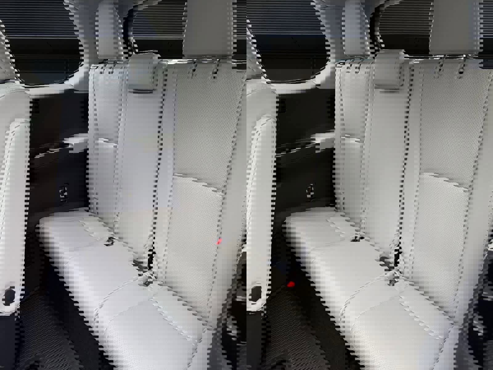 Certified 2025 Toyota Grand Highlander AWD Hybrid image 17