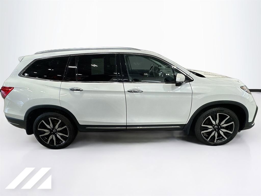 Used 2022 Honda Pilot Touring image 4