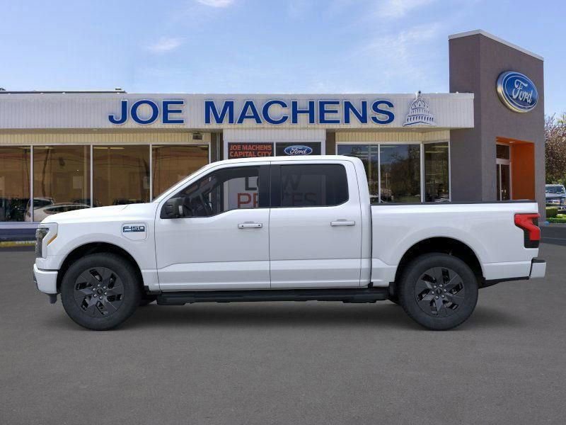 New 2025 Ford F150 Lightning Flash AWD/4WD image 5
