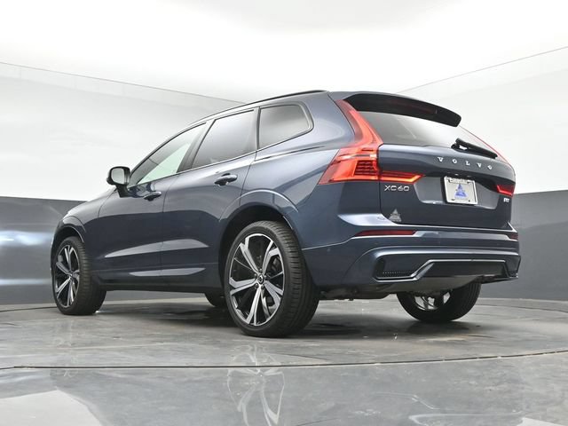 Used 2023 Volvo XC60 B5 Ultimate w/ Climate Package AWD/4WD image 43