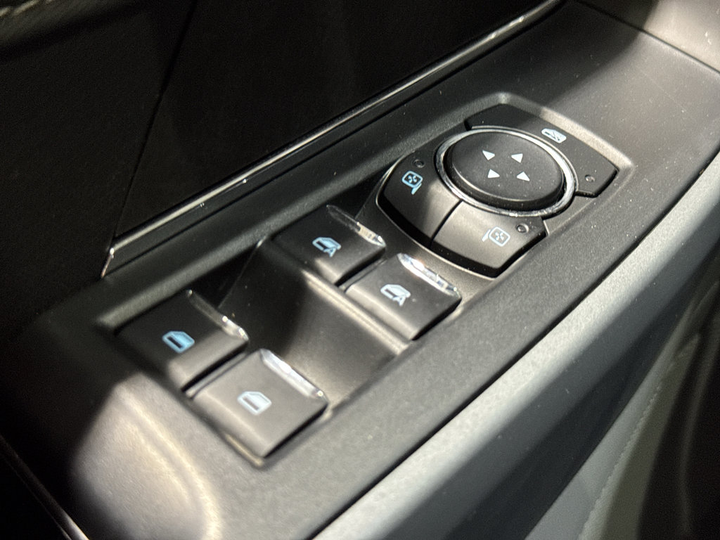 Used 2025 Ford F150 XLT w/ Equipment Group 301A Standard image 32