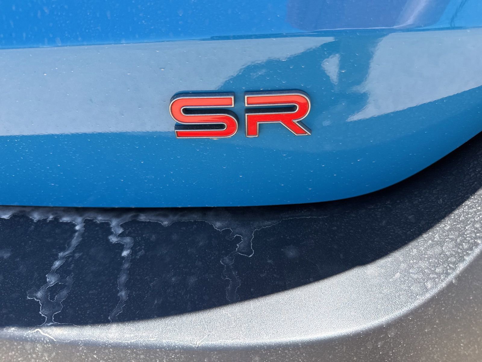 Used 2025 Nissan Kicks SR w/ SR Premium Package FWD image 9