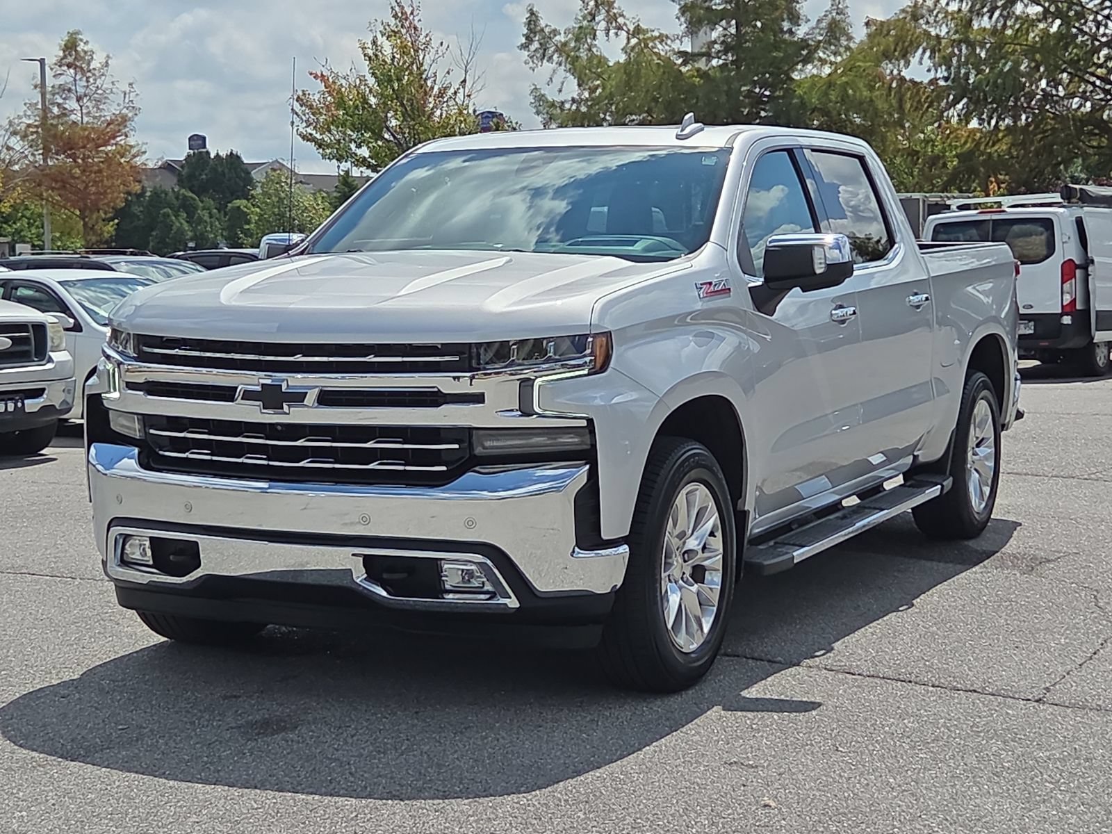 Used 2021 Chevrolet Silverado 1500 LTZ w/ Technology Package AWD/4WD image 2