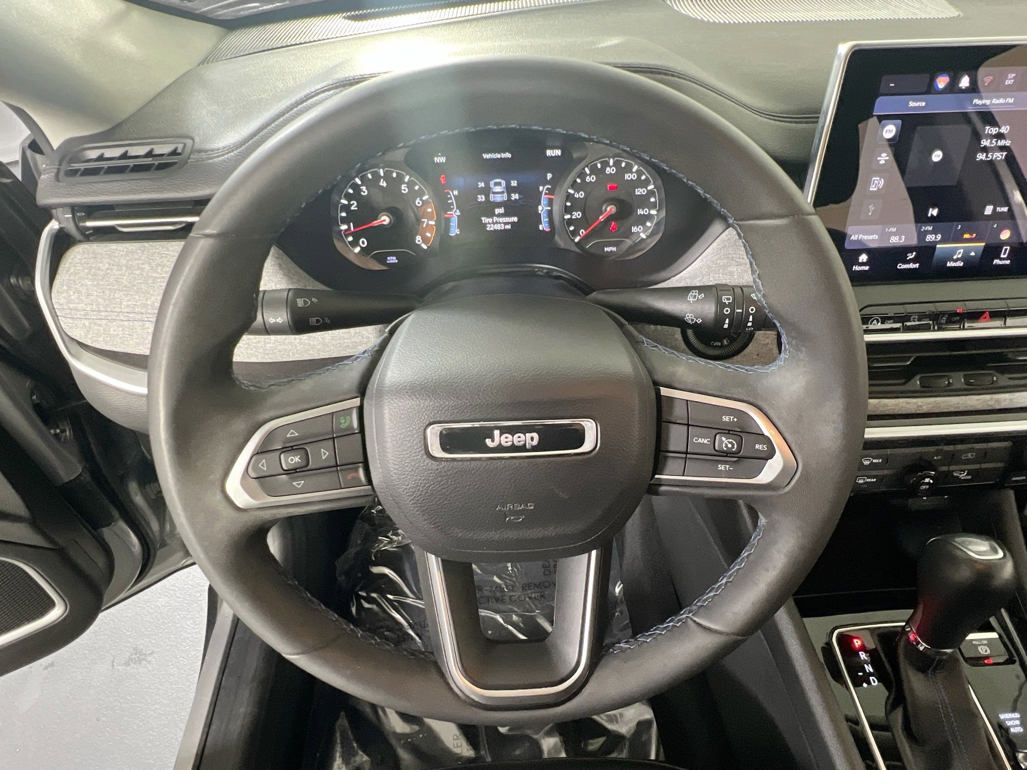 Used 2022 Jeep Compass Latitude image 11