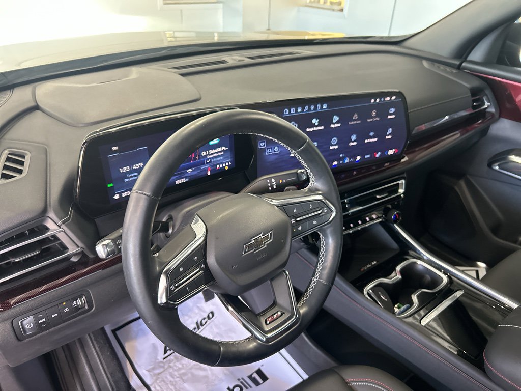 Used 2024 Chevrolet Traverse Z71 image 17