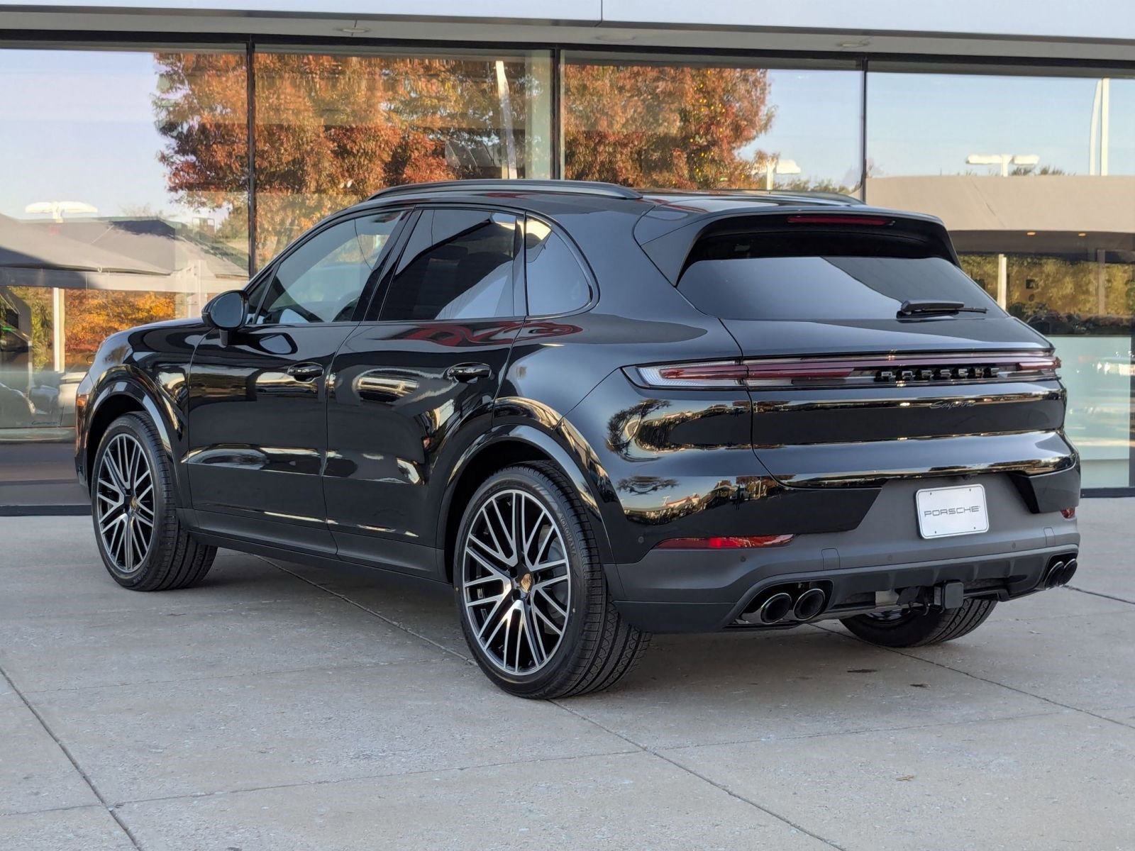 New 2026 Porsche Cayenne image 3