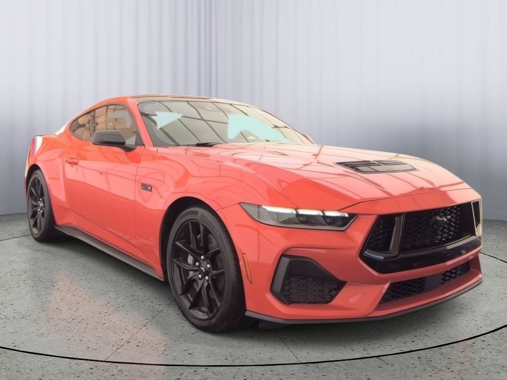 Used 2025 Ford Mustang GT Premium RWD image 15