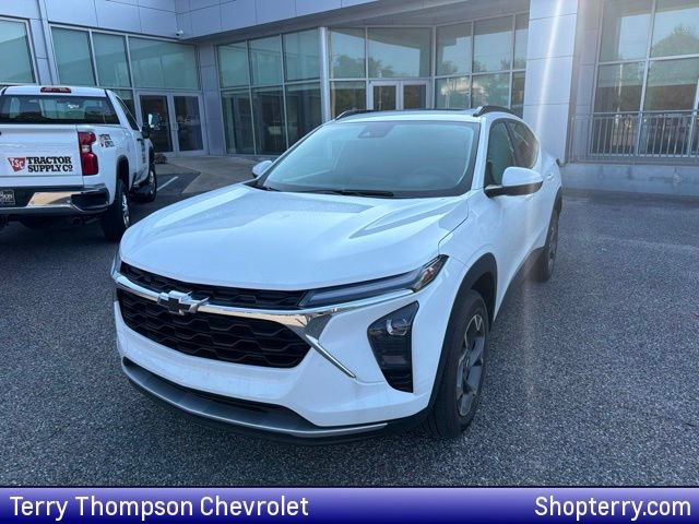 Used 2024 Chevrolet Trax LT w/ Sunroof Package FWD video 1