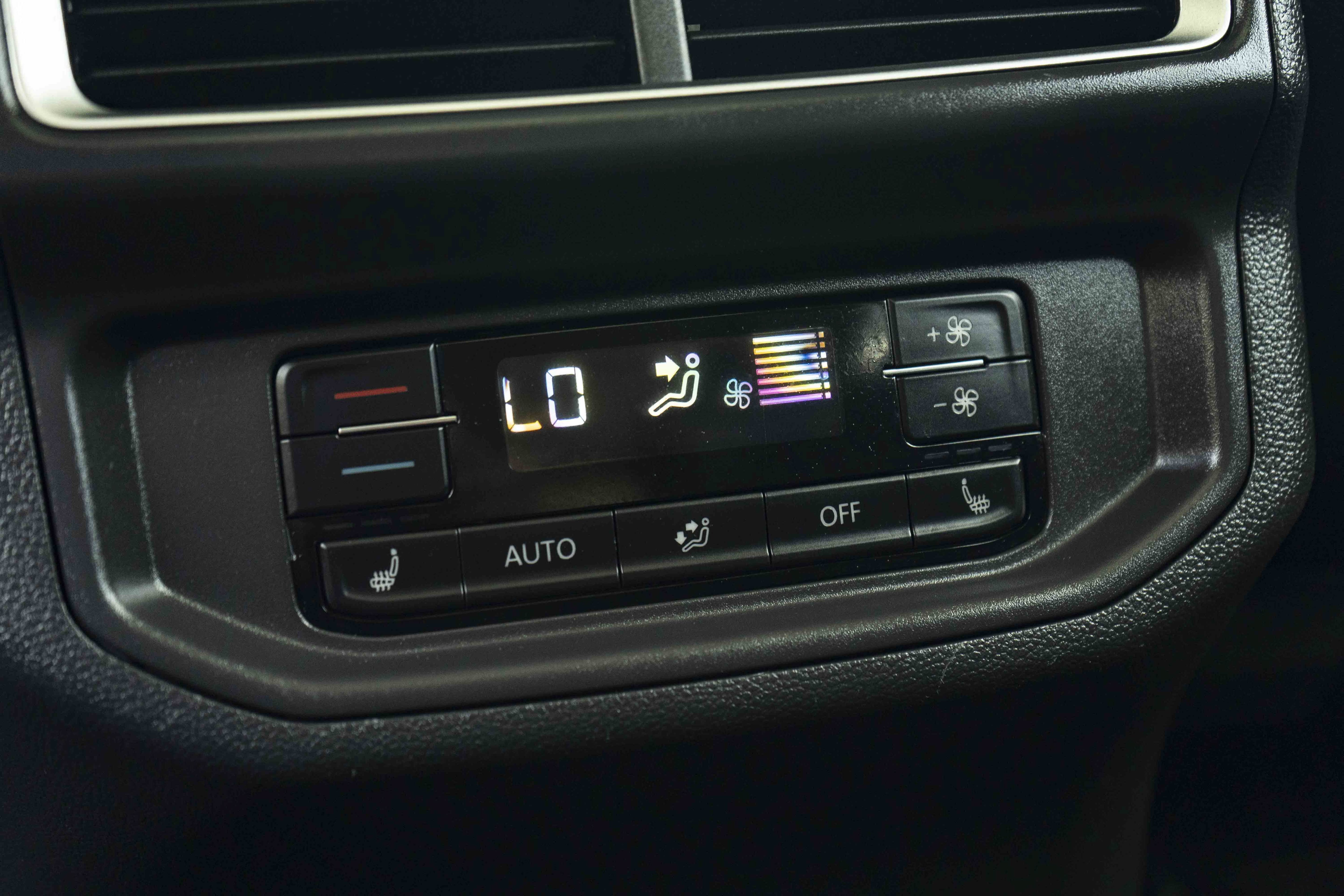 Certified 2024 Volkswagen Atlas SEL AWD/4WD image 41