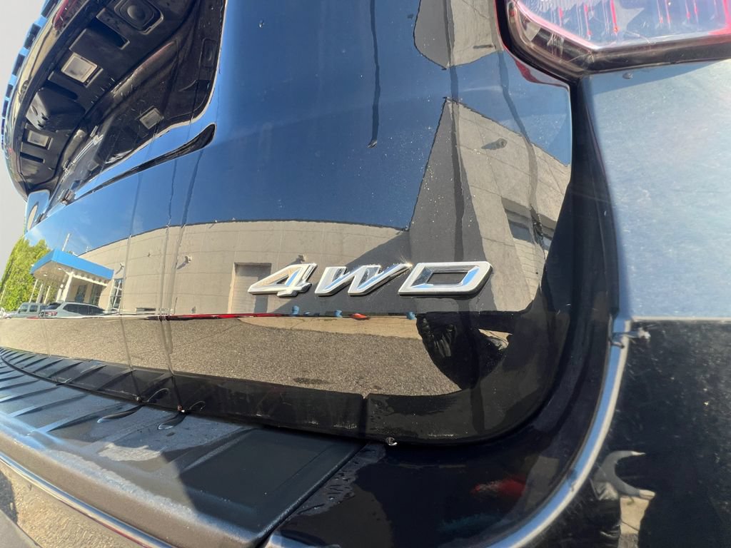 Used 2025 Ford Explorer ST-Line AWD/4WD image 31