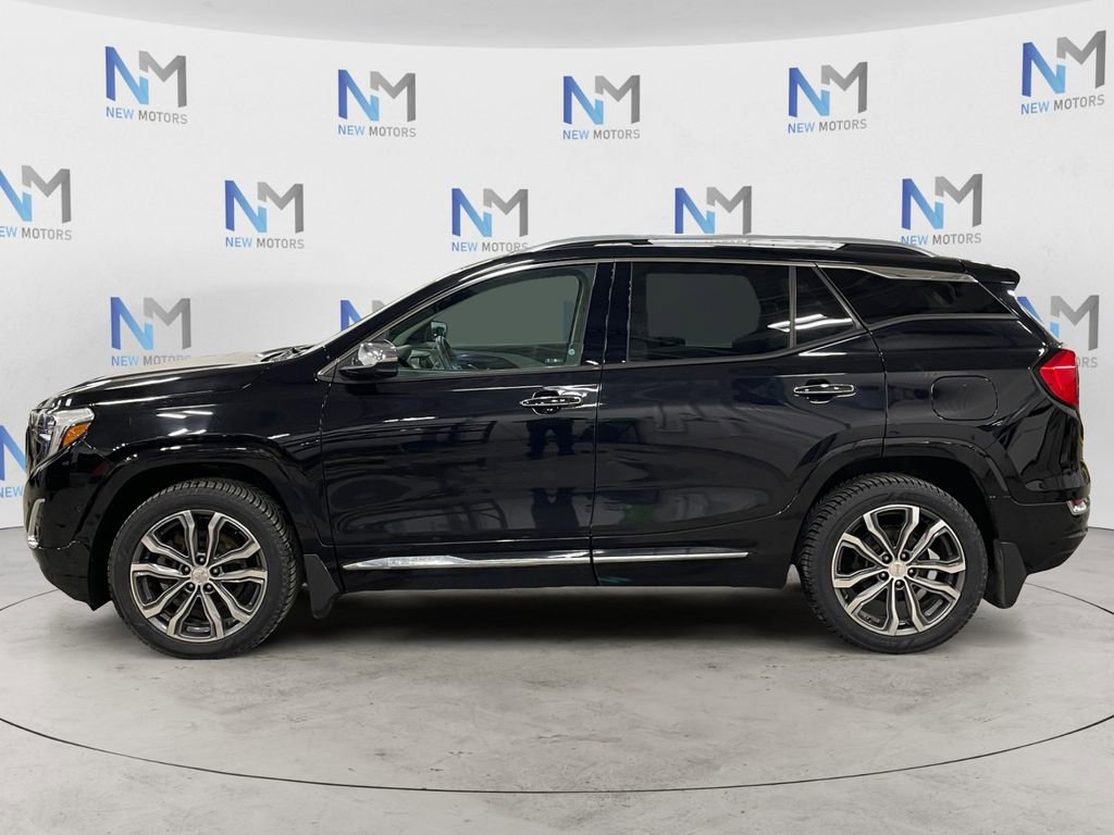 Used 2018 GMC Terrain Denali w/ Advanced Safety Package image 2