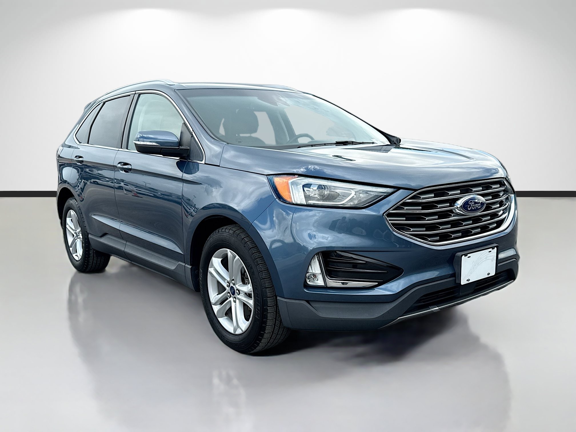 Used 2019 Ford Edge SEL w/ Equipment Group 201A FWD image 1