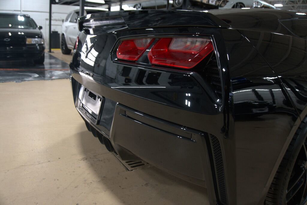 Used 2014 Chevrolet Corvette Stingray Coupe w/ 3LT Preferred Equipment Group image 21