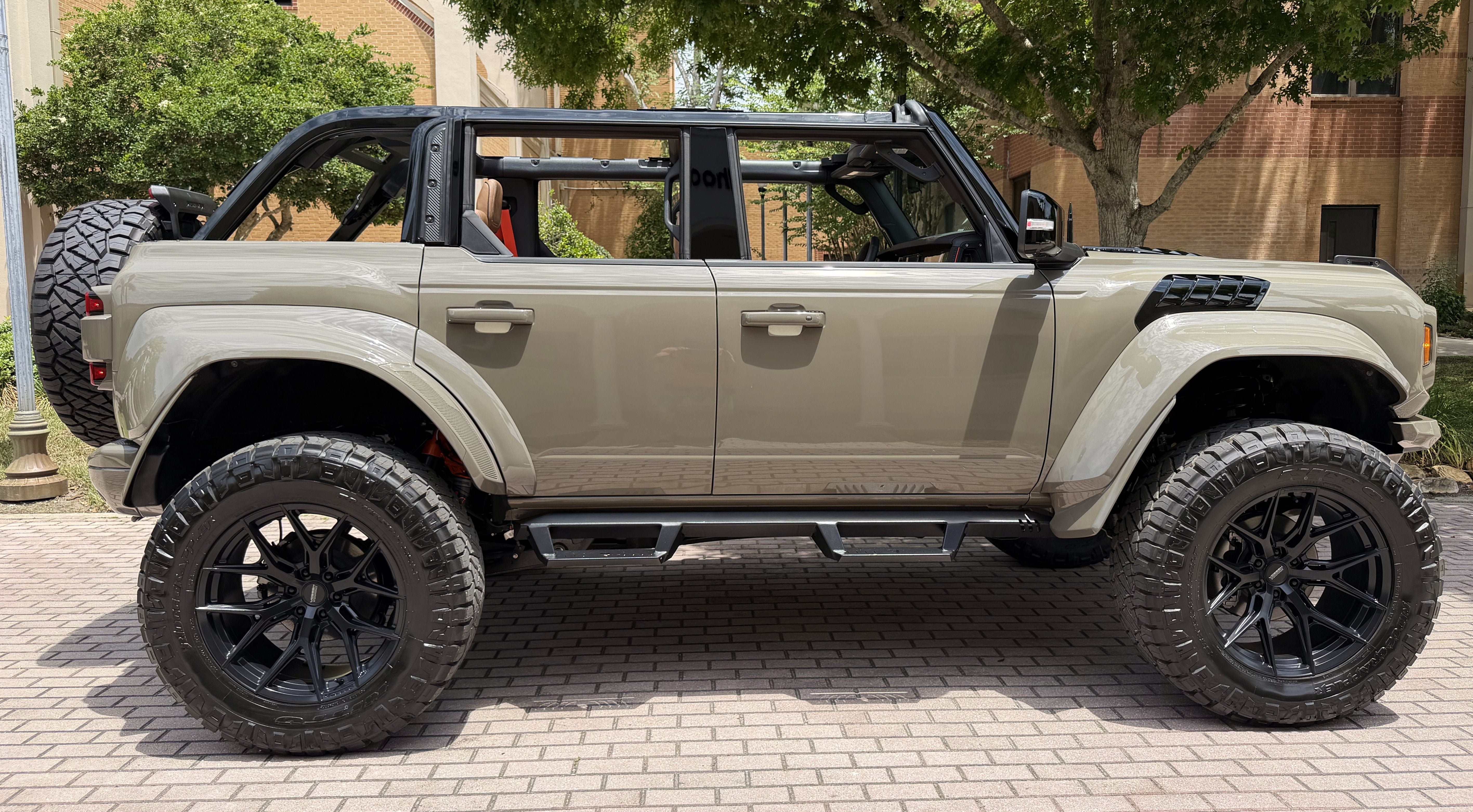 Used 2026 Ford Bronco Raptor AWD/4WD image 12