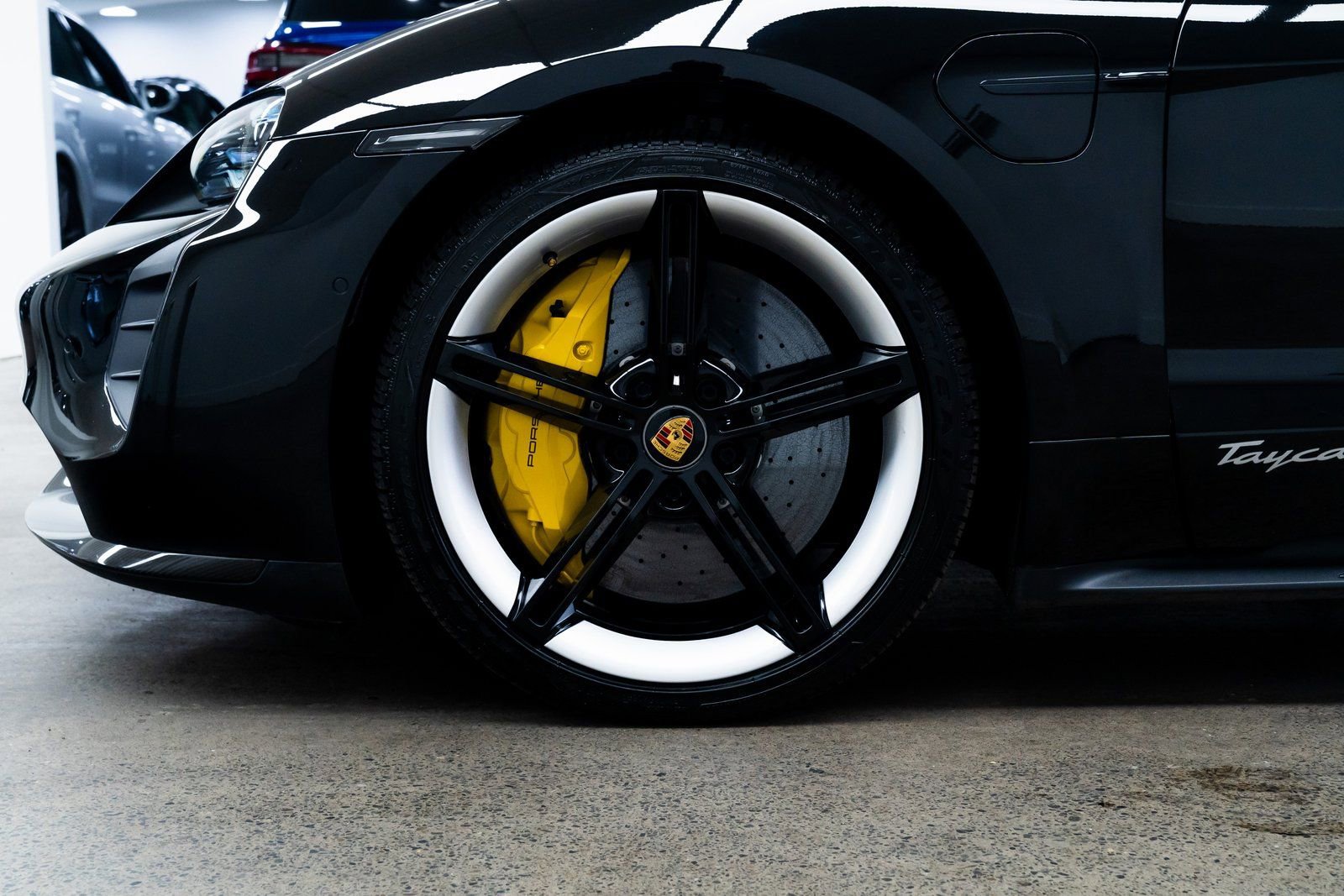 Used 2023 Porsche Taycan Turbo S image 7