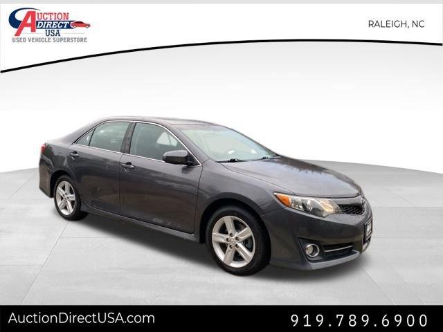 Used 2013 Toyota Camry SE