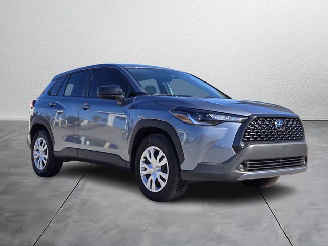 Used 2024 Toyota Corolla Cross L image 6