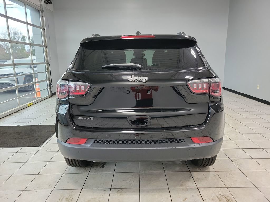 New 2026 Jeep Compass Limited image 5