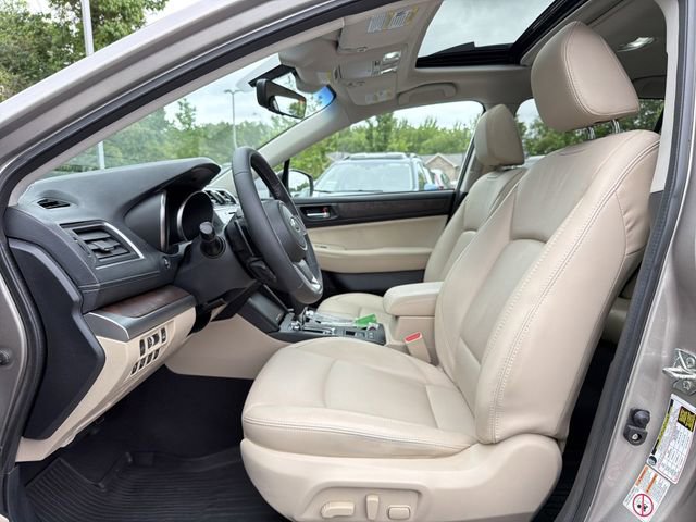 Used 2019 Subaru Outback 2.5i Limited w/ Popular Package #2 AWD/4WD image 10