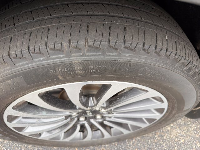 Used 2024 Lincoln Aviator AWD w/ Premium Package image 30